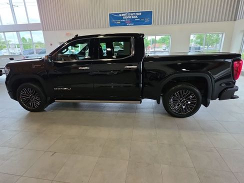 Used 2022 GMC Sierra 1500 Denali Ultimate AWD/4WD image 13
