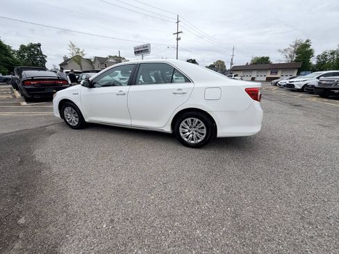 Used 2012 Toyota Camry LE FWD image 42