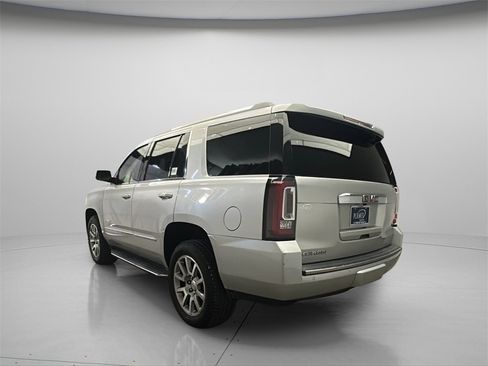 Used 2018 GMC Yukon Denali w/ Open Road Package image 6