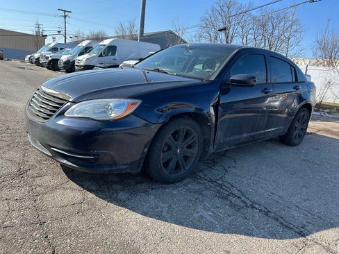 Used 2012 Chrysler 200 Touring w/ Cold Weather Group image 1