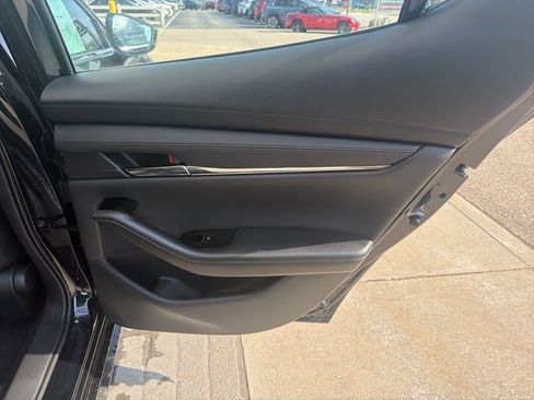 New 2026 MAZDA MAZDA3 Hatchback w/Premium Plus Pkg AWD/4WD image 11