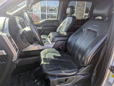 Used 2016 Ford F150 Platinum w/ Equipment Group 701A Luxury AWD/4WD image 11