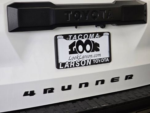 Used 2025 Toyota 4Runner SR5 image 14