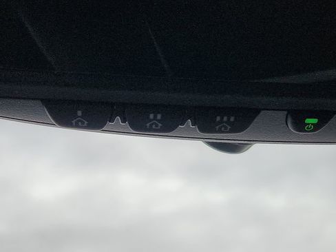 Certified 2025 Subaru Outback Onyx Edition image 20