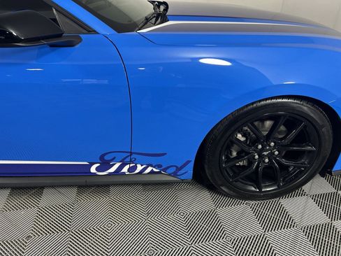 Used 2025 Ford Mustang Coupe image 31