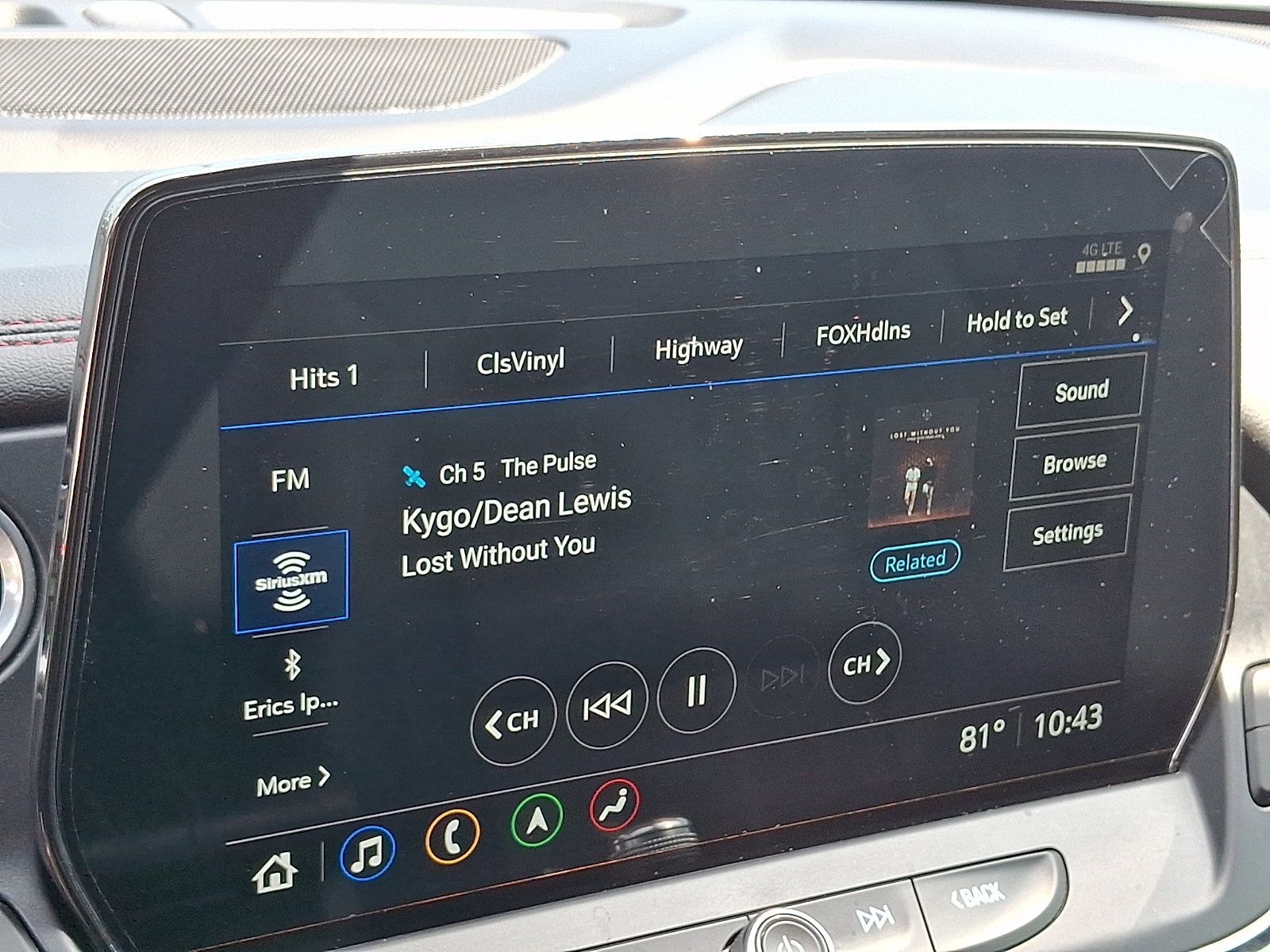 Used 2023 Chevrolet Blazer RS w/ Enhanced Convenience Package FWD image 19