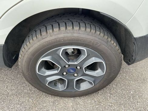 Used 2020 Ford EcoSport S FWD image 4