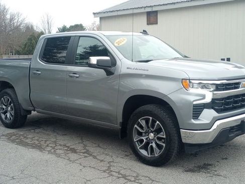 Used 2024 Chevrolet Silverado 1500 LT image 1
