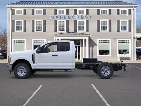 New 2026 Ford F350 XL AWD/4WD image 3