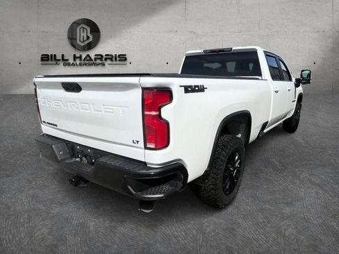 Used 2025 Chevrolet Silverado 2500 LT w/ Trail Boss Package image 5