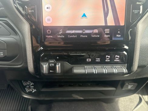 New 2026 RAM 2500 Tradesman AWD/4WD image 22