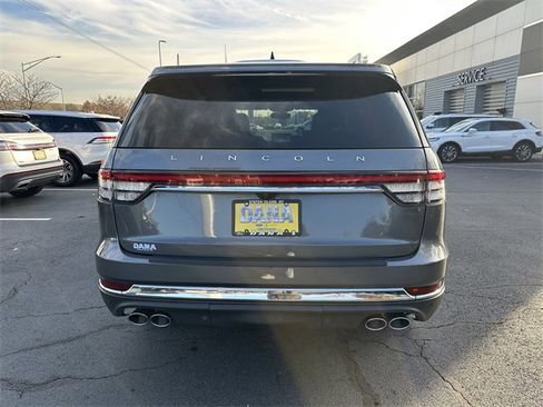 Certified 2024 Lincoln Aviator Premiere w/ Premium Package image 6