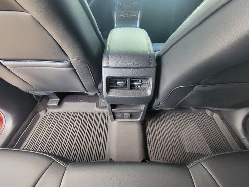 Used 2020 Ford Edge SEL FWD image 28