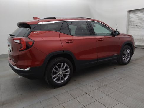 Used 2023 GMC Terrain SLT w/ Tech Package AWD/4WD image 10