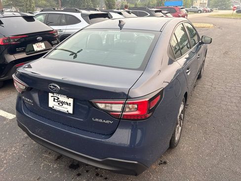 Used 2024 Subaru Legacy Limited AWD/4WD image 3