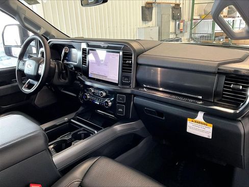 New 2026 Ford F350 Lariat w/ Black Appearance Package AWD/4WD image 10