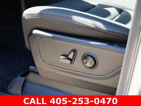 Used 2022 RAM 1500 Big Horn AWD/4WD image 31