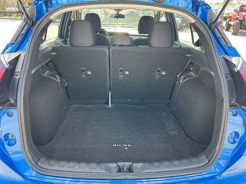 Used 2023 Nissan Kicks SR image 44