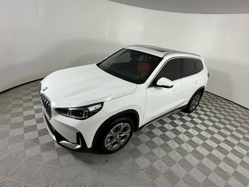 Used 2025 BMW X1 xDrive28i w/ Convenience Package image 9