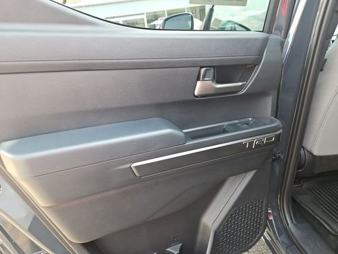 New 2025 Toyota Tacoma TRD Off-Road image 19