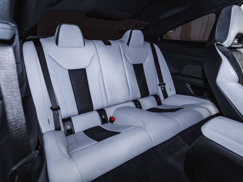 Used 2023 BMW M4 Coupe w/ Executive Package image 19