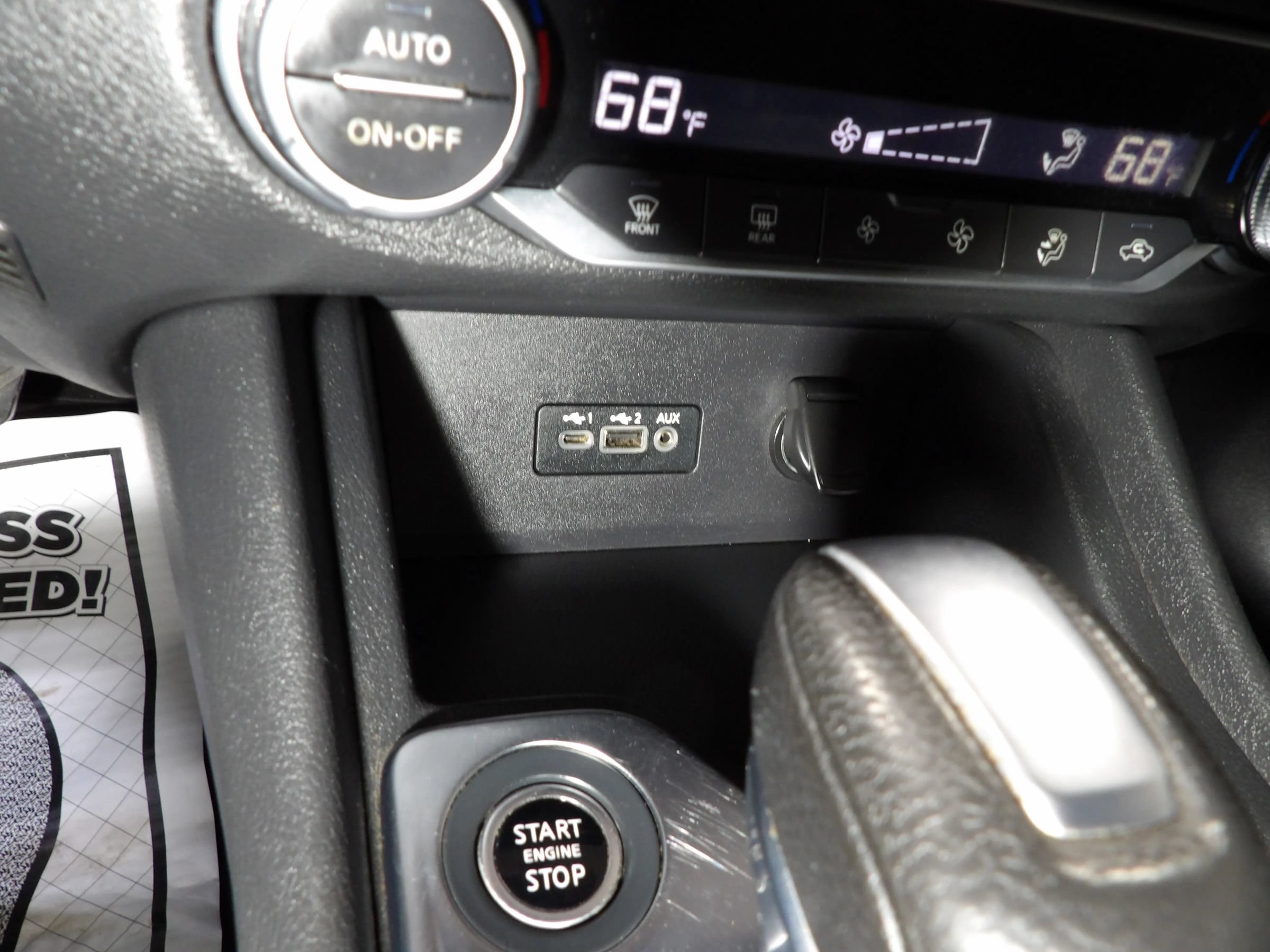 Used 2020 Nissan Sentra SV FWD image 14