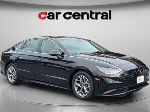 Used 2023 Hyundai Sonata SEL w/ Convenience Package FWD image 8