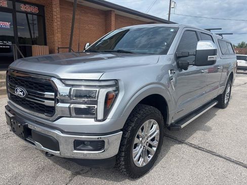 Used 2025 Ford F150 Lariat w/ Equipment Group 502A High AWD/4WD image 2