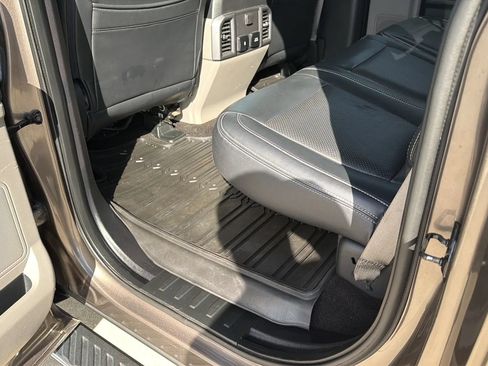 Used 2018 Ford F150 XLT w/ Equipment Group 302A Luxury AWD/4WD image 59