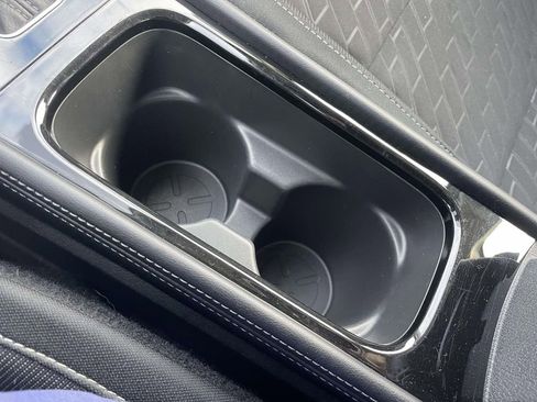 Used 2024 Nissan Kicks SV image 41