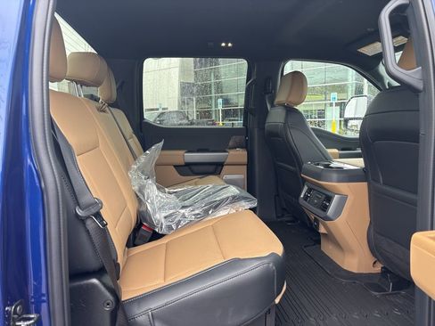 New 2026 Ford F250 Lariat w/ Black Appearance Package image 13