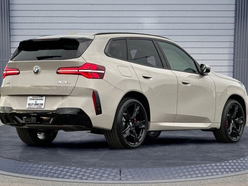 New 2026 BMW X3 xDrive30 w/ Premium Package image 4