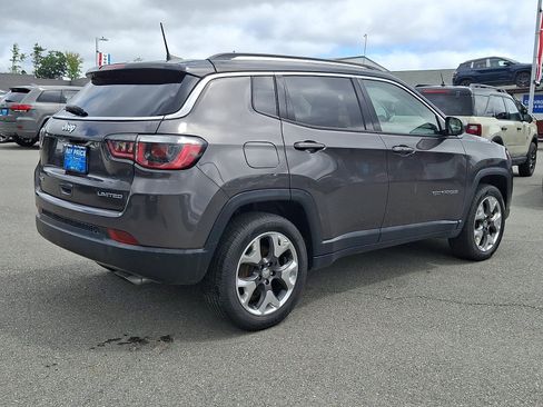 Used 2019 Jeep Compass Limited AWD/4WD image 6