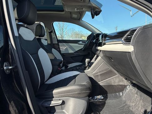 New 2026 Volkswagen Taos SEL AWD/4WD image 25