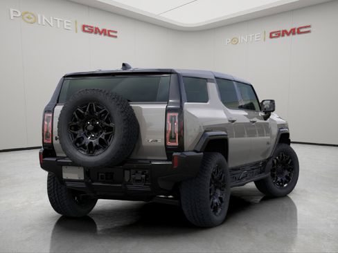 New 2026 GMC Hummer EV SUV image 4