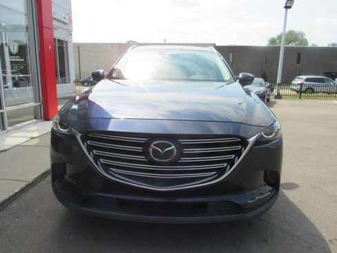 Used 2019 MAZDA CX-9 Touring w/ Touring Premium Package AWD/4WD image 3