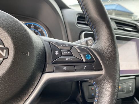 Used 2024 Nissan Leaf SV Plus image 23