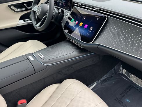 New 2026 Mercedes-Benz E 350 Sedan image 15