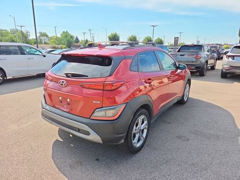 Used 2022 Hyundai Kona SEL AWD/4WD image 6
