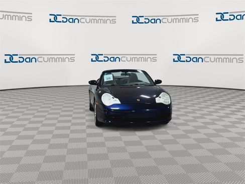 Used 2002 Porsche 911 Carrera 4 image 3