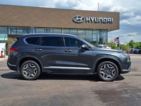 Certified 2022 Hyundai Santa Fe Limited AWD/4WD image 2