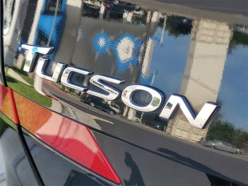 Used 2021 Hyundai Tucson Sport image 8