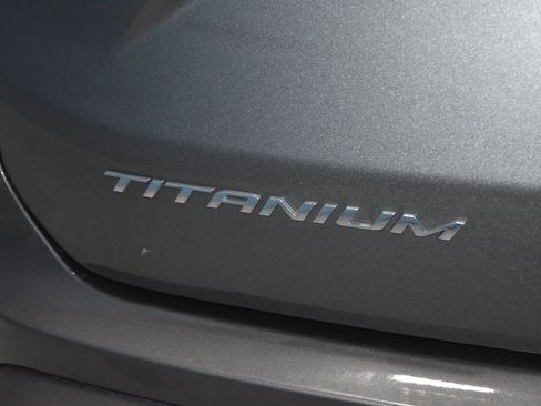 Used 2022 Ford Edge Titanium w/ Equipment Group 301A image 28