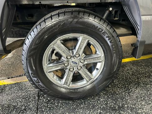 Used 2024 Ford F150 XLT AWD/4WD image 10