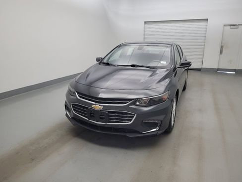 Used 2016 Chevrolet Malibu LT FWD image 15