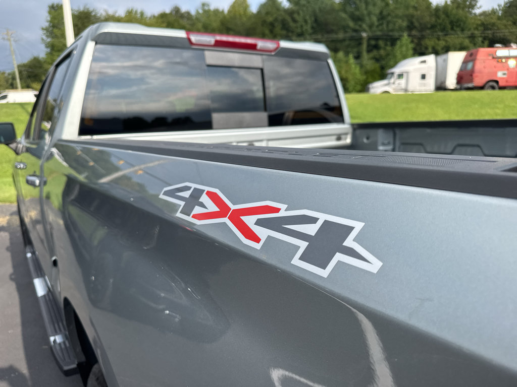 New 2026 Chevrolet Silverado 1500 RST w/ Convenience Package II AWD/4WD image 9