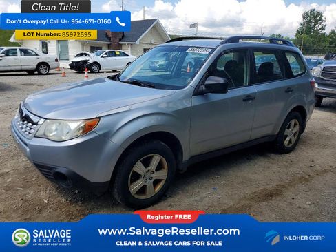 Used 2013 Subaru Forester 2.5X w/ Popular Pkg 3 AWD/4WD image 1
