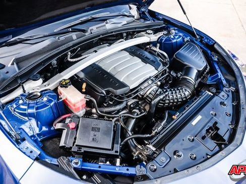 Used 2019 Chevrolet Camaro SS image 75