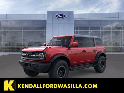 New 2026 Ford Bronco Outer Banks w/ Sasquatch Package AWD/4WD image 1