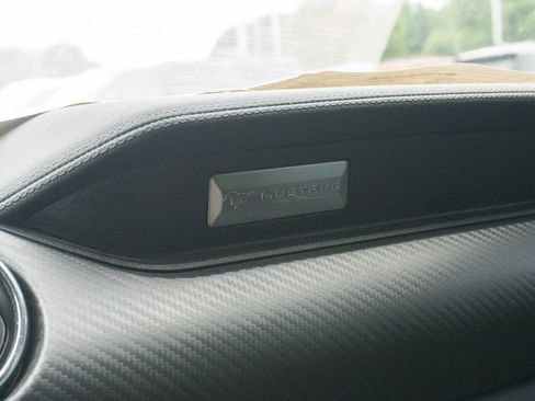 Used 2022 Ford Mustang Coupe RWD image 26